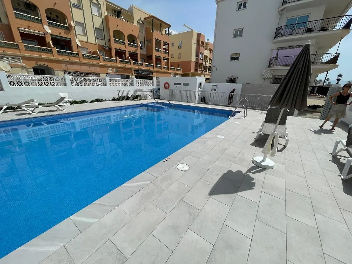 Apartamento Nerja Sea View Front Line Appartment Torrecila 4P Max